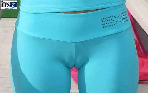 Giving to you the best moose knuckle/cameltoe pics. We also do #tittytuesday and #thongthursday mention us with a pic and we'll retweet it.