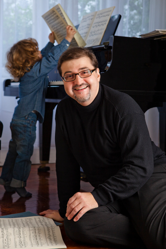 classical concert pianist by day, vigneron by night, an extinct animal, optimistic, unorthodox and happy to be challenged. Not very modest and hugely demanding