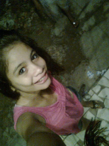 A criança que te encanta,a menina que te fascina e a mulher que te enloquece ....Vida nova :)