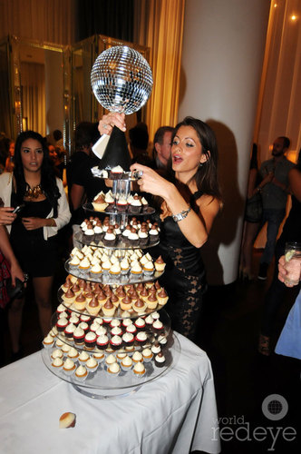 GloStickSociety's profile picture. ~You are just a figment of my imagination.~