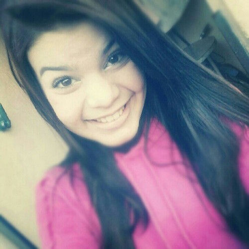 Ser #FELIZ *-* twitter ² ; @_Isaarauujo ;p