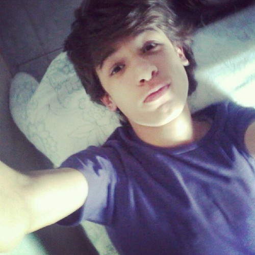 nada a declarar / amando a @_Nhec e melhor amigo da @Uma_Toonga_ .