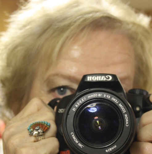 sunnie1sotrue's profile picture. In love with life, people, learning, words, writing, music, photography, & believes in the power of prayer and God's Love. JOY!