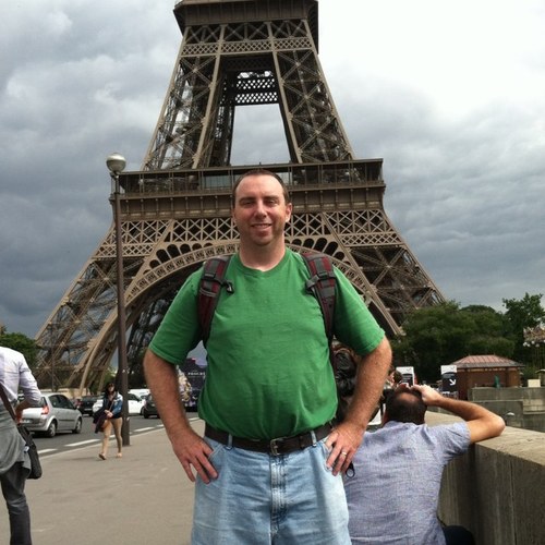 fmly7's profile picture. 