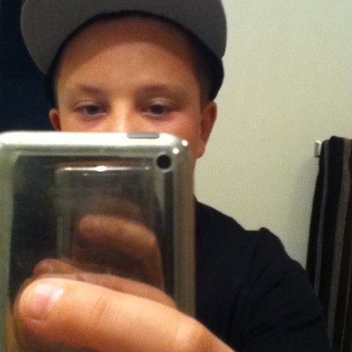 TheReewind_'s profile picture. 