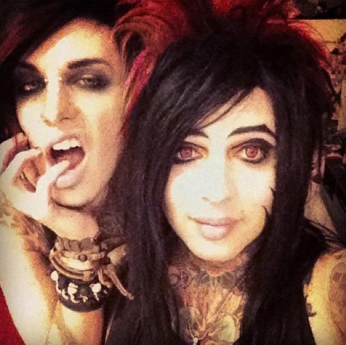 hey, this is the BOTDF crew of australia 3 follow :3 hehe