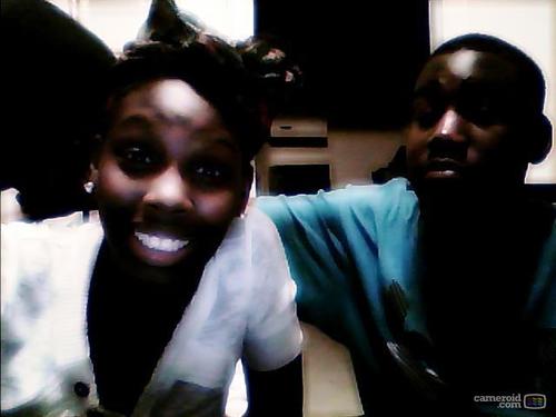 YA_BOY_YOLO's profile picture. im a loser but everybody facks wid me.