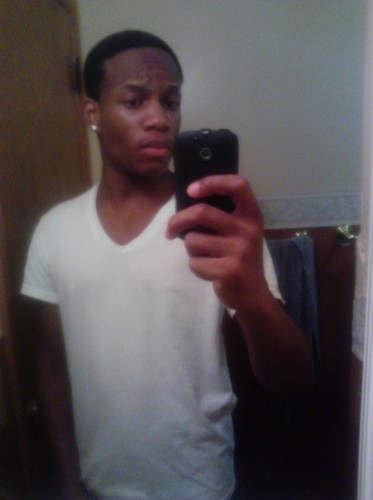 stillmetic224's profile picture. People hate to see me make it they love to see me fall they hatin on my ambition well fuck em all