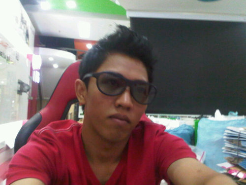 AndreGithoee's profile picture. Jangan Pernah Merasa PuAs...