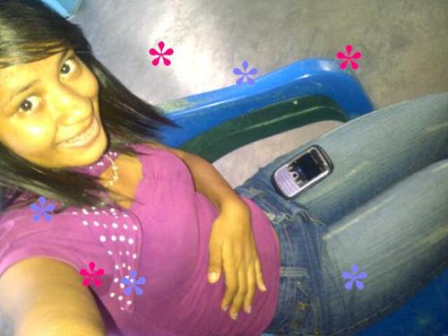 mi hermanita gemela ------------ @keikarelia