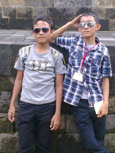 Oebay_rezpector's profile picture. 