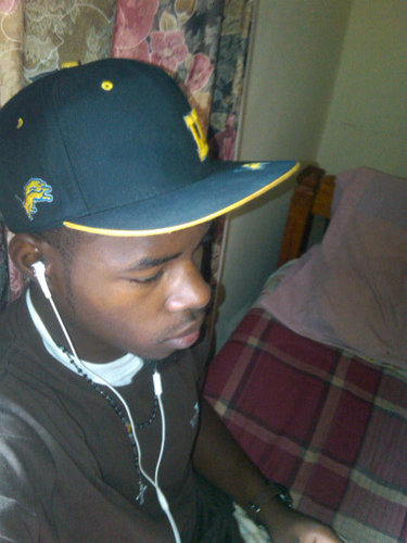 Meaninglesswill's profile picture. 