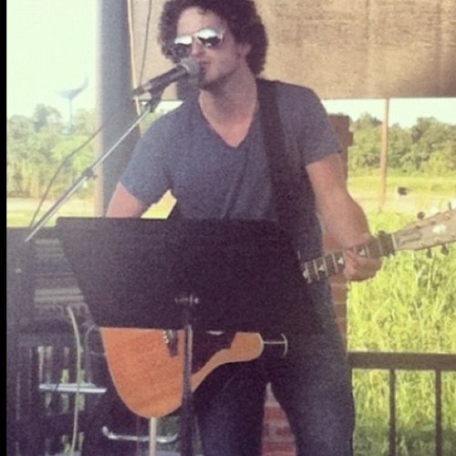 Singer-Songwriter
