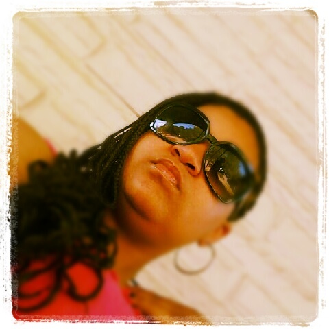 laile988's profile picture. go go go