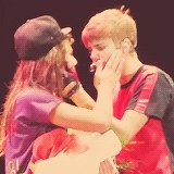 Mi Idolo: Justin Bieber~Mi Idola:Demi Lovato~Mi Sueño: Ser la OLLG~Frases: Never Say Never & Stay Strong.~Seguime & te sigo ;)2/06/11~12/10/11~13/10/11~