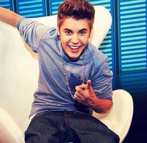 AyeChunkyBieber's profile picture. Official Fangirl.