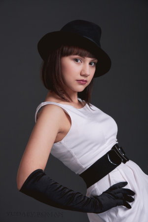 Ivan9011Wildoff's profile picture. Занимаюсь самосовершествованием,ибо познание себя - самое интересное занятие.Но не забываю о других ценностях:любовь,семья,общение,красота.Взаимный фолловинг :)