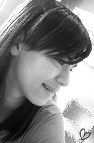 Queem Amaa nãao desiiste,nãao traai,nãao meente. Queem Amaa é paciieente, confiia ,eenteende ! sz'