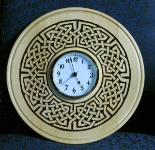 rtunas67's profile picture. chip carving red wing fan