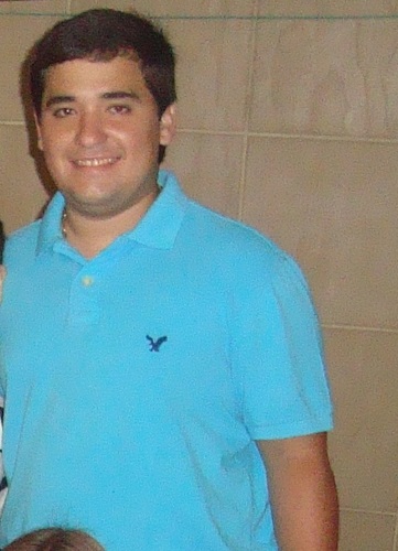 Locação de Veículos? (84) 8888-0888.