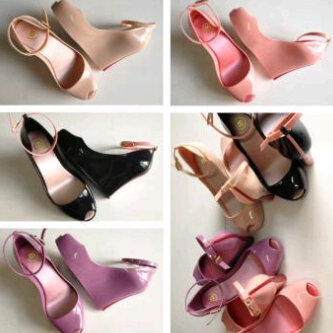 crocsori's profile picture. Jual Crocs,fitflop & Jelly Shoes Original hrg d jamin lbh murah dr yg lain & reseller welcome See our FB : nathania.shop@yahoo.co.id