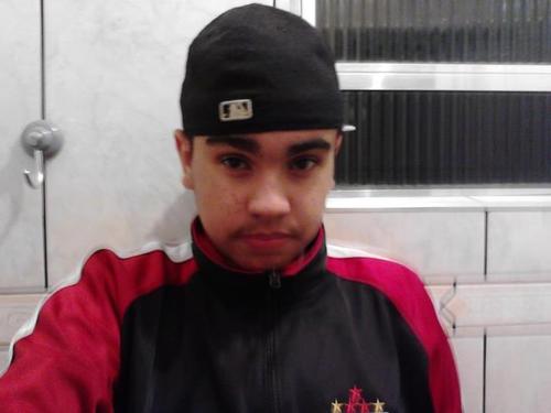 Oi meu nome é Leonardo tenho 13 anos ,melhor amg @its_Bobinho,meu amor @Juliabutherfly_
