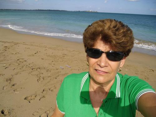 Saludos ! Esta es mi pagina de Twitter! Follow me, sigueme.