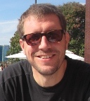 Empresario de alma progre, Ingeniero de corazón AZUL y político frustrado (o en desarrollo...)
Papá chocho de Agata & Nicolás. Orgulloso marido.
Georgian!