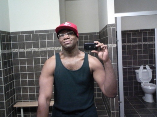 softball player. personal trainer. GO REDSKINS.  Mma fighter!