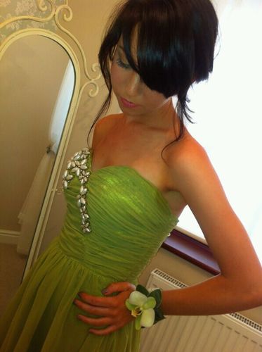 lacee.                                     bradley sharmann! ♥            follow me and ill follow back!!!!