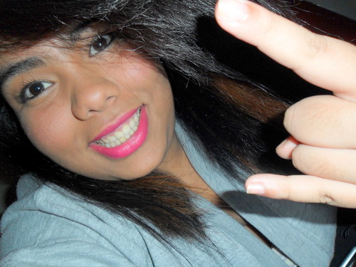 Thay Prates' 17 Anos' Chocolatra' Corinthiana' Capricorniana' Ciumenta' Bipolar '  , que saber mais follow-me (H)