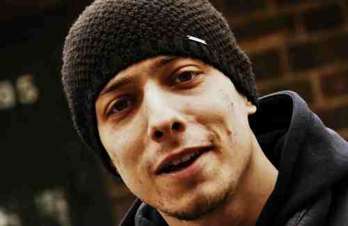 Dub_Bar_Karz's profile picture. Original microphone controller