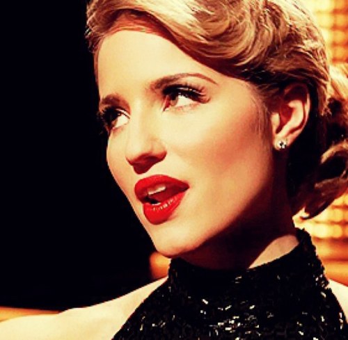 QuinnLFabray_'s profile picture. Former WMHS Cheerio and New Directions member. Current student at Yale.  [18+]