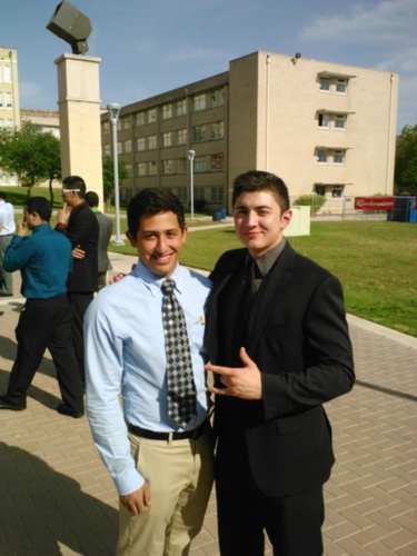 Brother of Lambda Chi Alpha, St. Mary's University, Chemistry major, in love with Azalea Griego :)