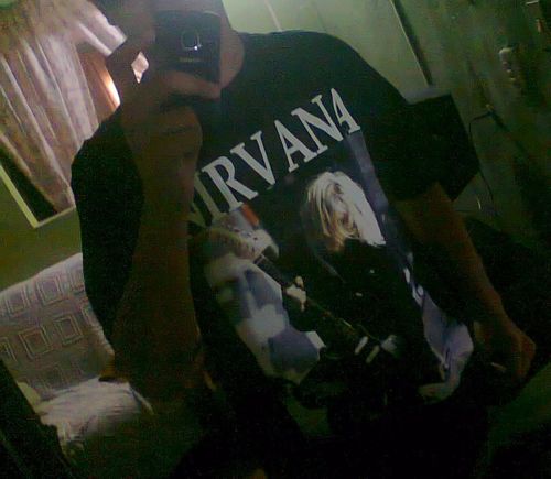 Tua camiseta minha segunda pele, o teu Hino minha oração, Colorado é o meu sobrenome, e o Inter minha maior paixão. 3