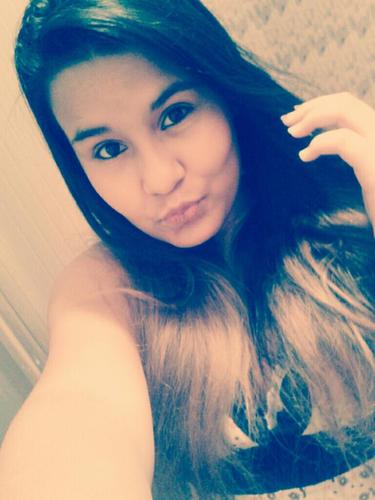 14, geminiana, ciumenta, bipolar, estressada *-* Irmã da @falaseriogabi_ e flor da @carolbcarvalho_ s2! life @Paulwesley.
