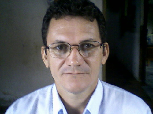 Brasileiro, Piauiense, Separado, Católico, Leonino, Trabalhador, Persistente, Honesto,  Simples, Sincero, Simpático, Calmo, Calado, Zangado.