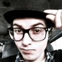Dizer que te amo pode ter sido meu maior erro, mais foi minha maior verdade - @pelanzarestart (L)