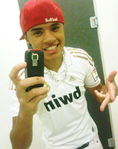 F0D4S3 0S F4LS0S ! ;*