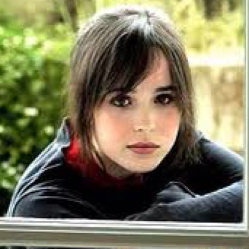 Lestrange_Angel's profile picture. Daughter of Bellatrix Lestrange and Severus Snape. First Gryffindor in my family. Death Eater, unfortunately. (multi-rp)