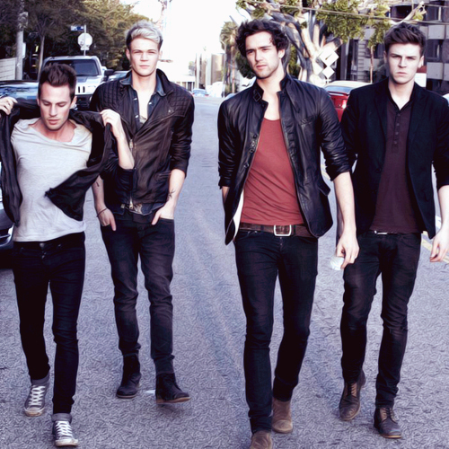 So proud of my boys @LawsonOfficial .. Andy, Joel, Adam and Ryan. 
Extremely proud to call myself a #lawsonator :')