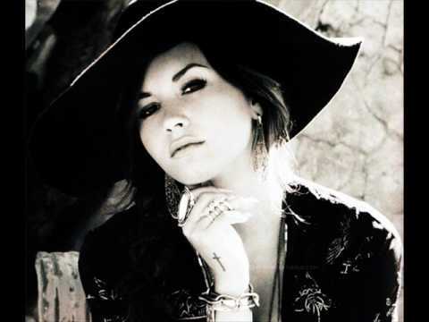 Lovatic1992's profile picture. I'm a huge Lovatic, Demi is my hero I adore her this is page is about suporting her 24/7. If you need to talk DM me i'm always here for YOU! no h8 please!