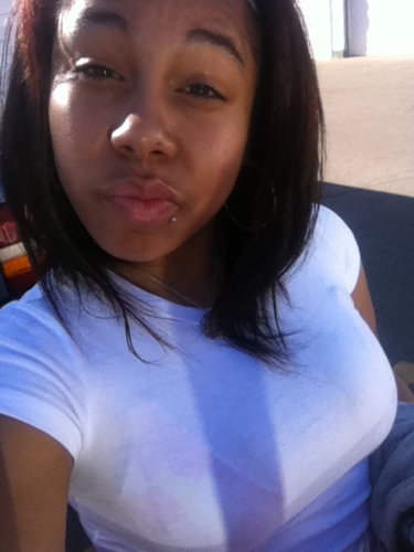 DuhProblem's profile picture. Bxtch You Know Better (•_•)