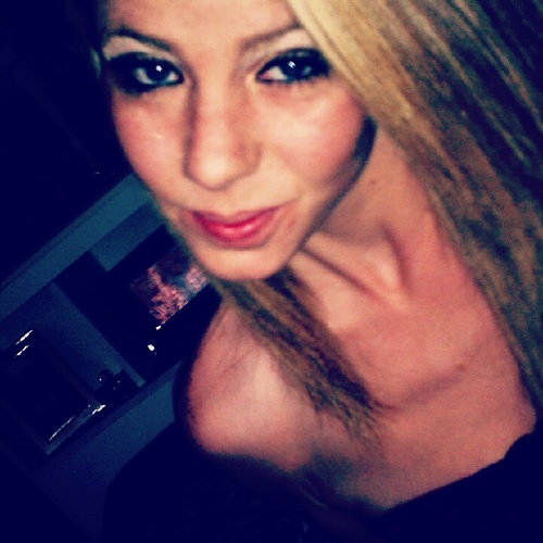 shann_83's profile picture. 