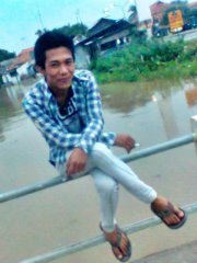 mandiri atau mati