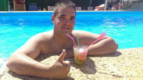 peperchato's profile picture. me considero un apasionado de la semana santa,de mi corneta, y sobre todo de mi gente,siempre con mi MORENITA,, componente de la banda de CCTT MONTE CALVARIO