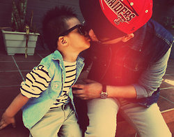 folllow dit account voor de meest te gekke picca's , DUS KLIK OP DIE FOLLOWKNOP ! ;D