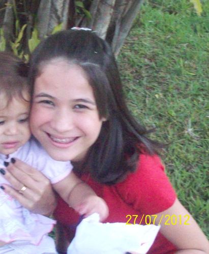 ~ α gαrotiinhα imperfeitα,
αqeelα qeê chorα de dor,
αqeelα qeê ja sofreu poor αmor,
αqeelα qe sαbe se αrrepender ♥