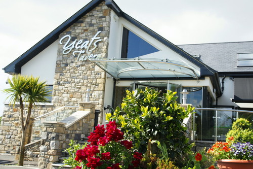 Davis's Restaurant @ The Yeats Tavern is a family friendly restaurant based in Drumclff, Sligo, Ireland