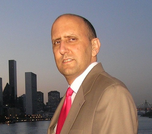 Freelance journalist and documentary filmmaker